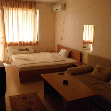 Hotel Pilevski Blagoevgrad Esterno foto