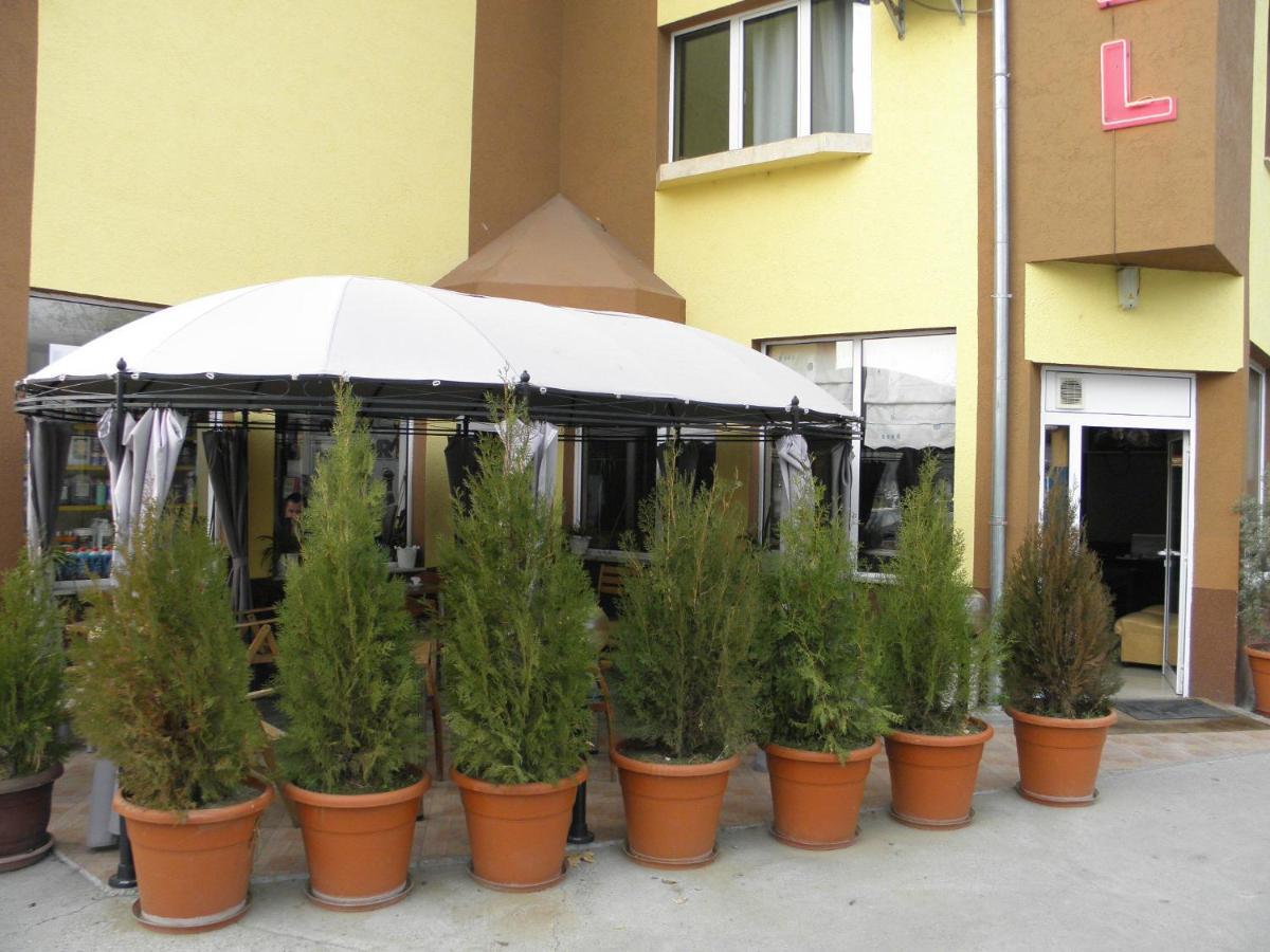 Hotel Pilevski Blagoevgrad Esterno foto