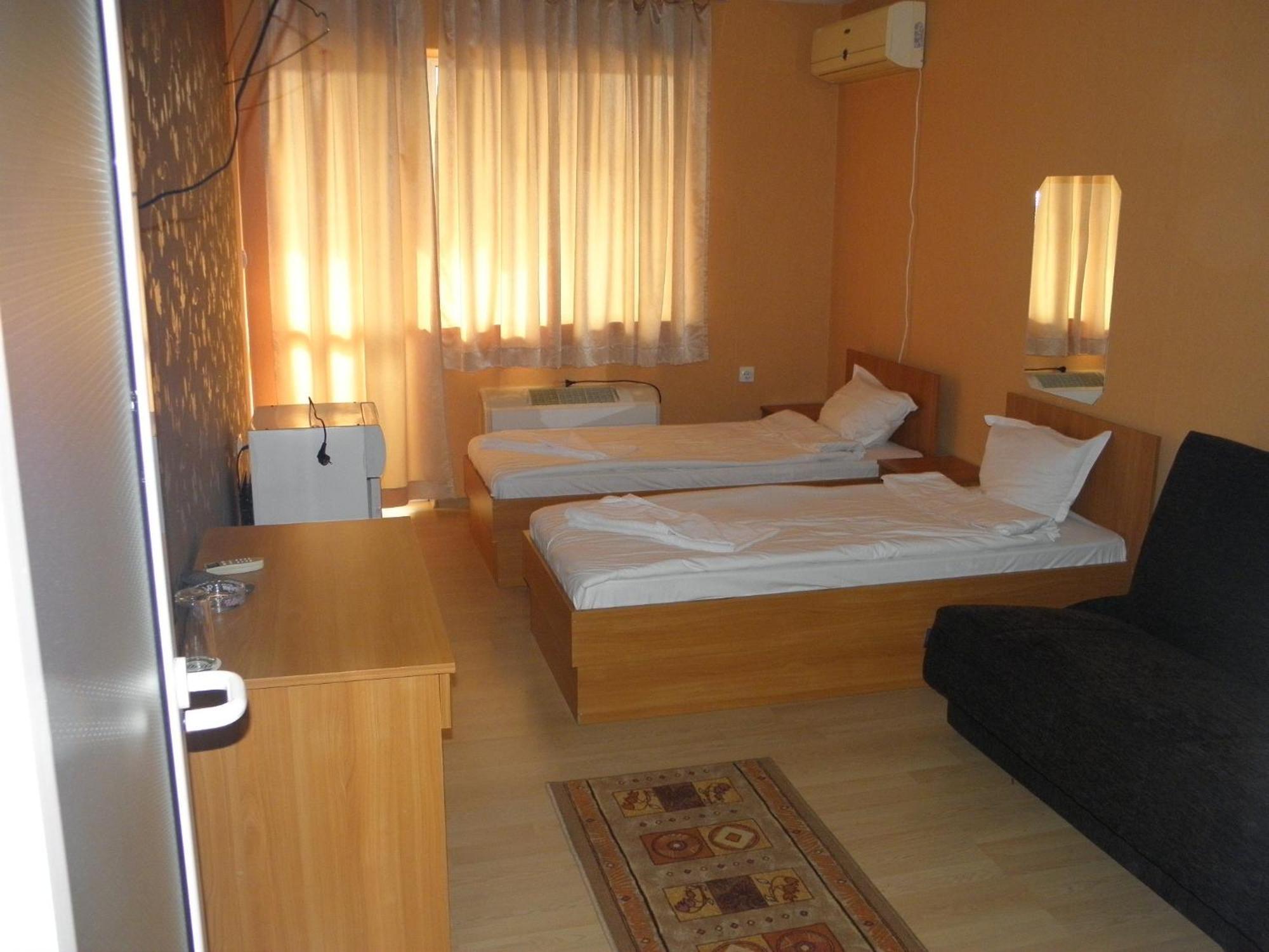 Hotel Pilevski Blagoevgrad Esterno foto